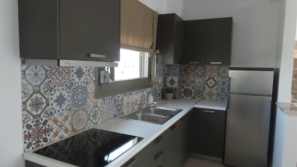 Niovi Boutique Apartments Áfitosz Szoba fotó