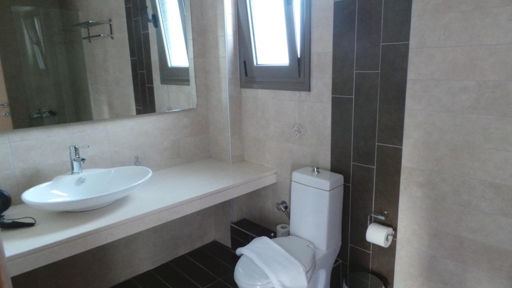 Niovi Boutique Apartments Áfitosz Szoba fotó